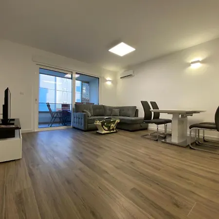 Apartamento Lida
