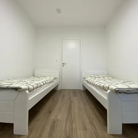 Lida Apartamento *